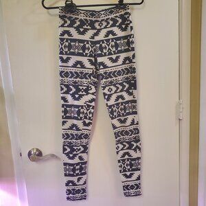 Express Stretchy Black and White Pattern Leggins